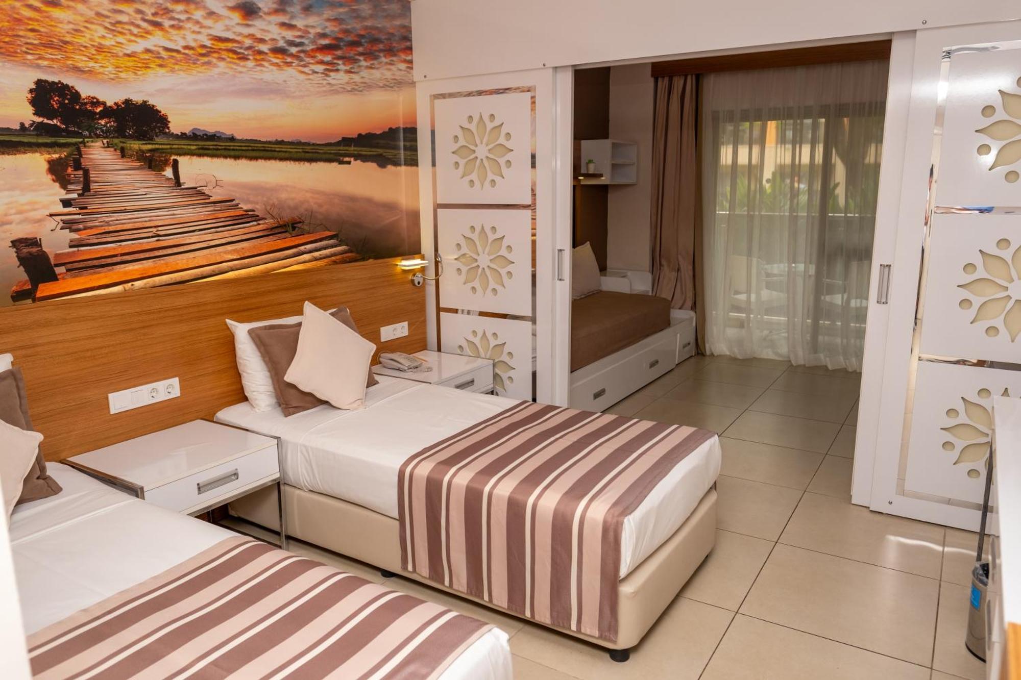 Holiday Village Tuerkiye Dalaman Luaran gambar