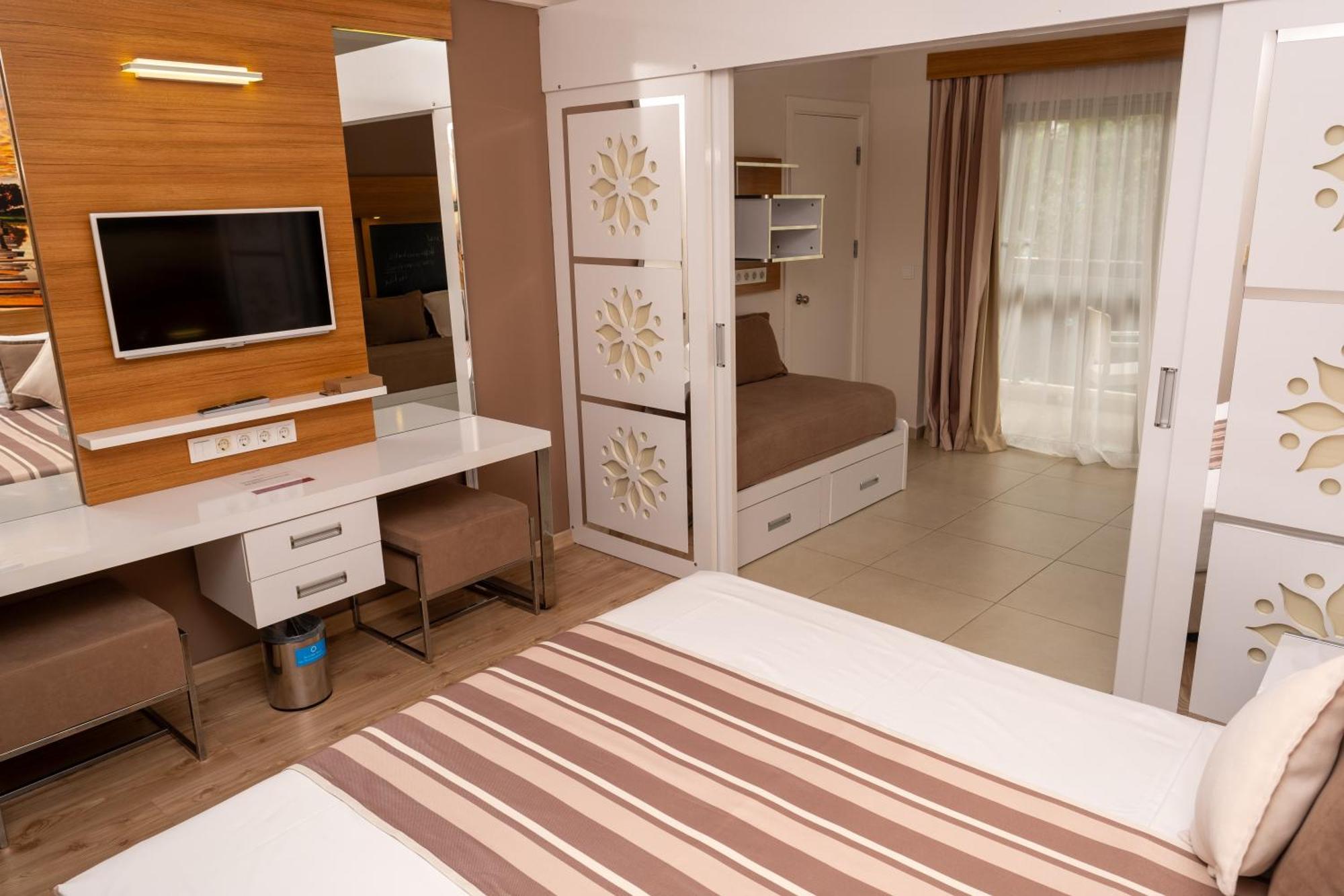 Holiday Village Tuerkiye Dalaman Luaran gambar