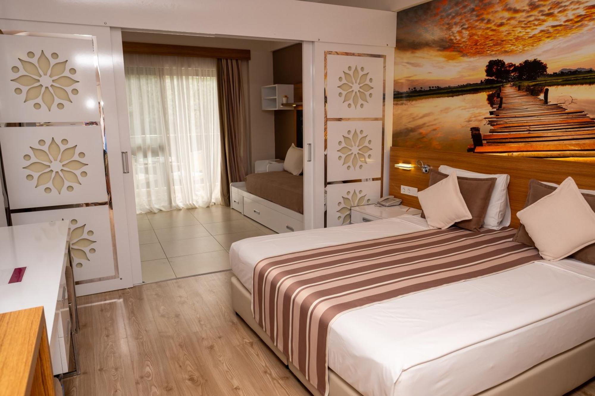 Holiday Village Tuerkiye Dalaman Luaran gambar